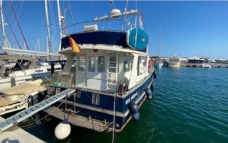 TRAWLER 38 FISH-FLY